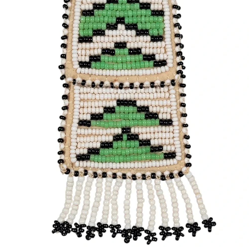 VTG 50s Southwestern Hand Loomed Beaded Bow Neck Tie Childrens‎ Clip On Green